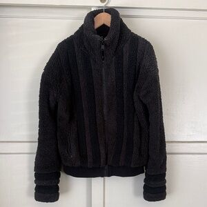 Athlete Willow Fleece Sherpa Jacket in Black Size xs